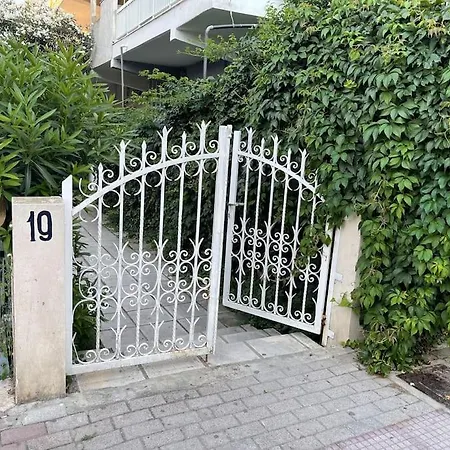 Navie Garden Getaway Near To * Peraia (Thessaloniki)