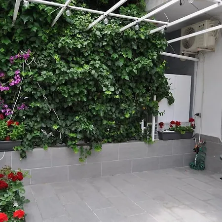 Navie Garden Getaway Near To